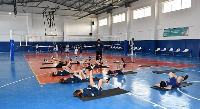 İznikin En Büyük Gençlik ve Spor Yatırımı Faaliyetlerine Başlıyor