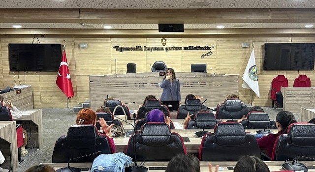 Menemende iletişime engel yok