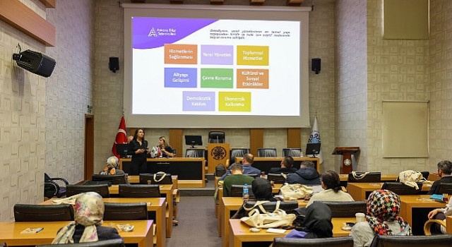 Selçuklu Belediyesi Temiz Çevreyi Gündemde Tutmaya Devam Ediyor