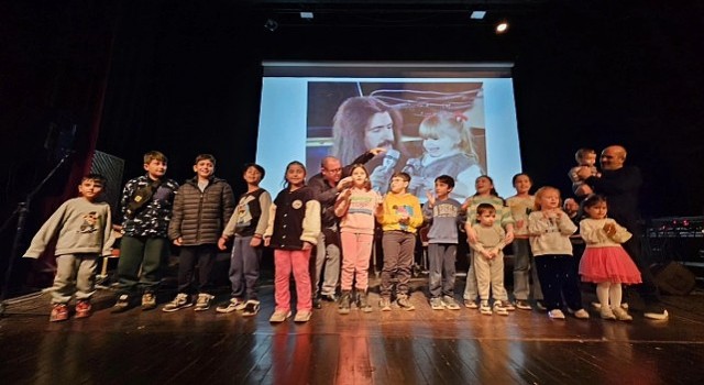 Gölcüklüler Barış Mançoyu En Güzel Şarkıları ile Andı