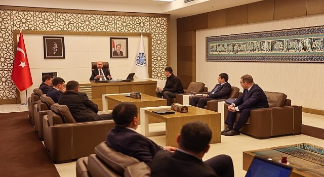 Özbekistanlı Heyetten Başkan Pekyatırmacı;ya Ziyaret