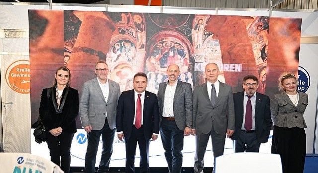 Başkan Muhittin Böcek, Nürnberg Turizm Fuarına katıldı