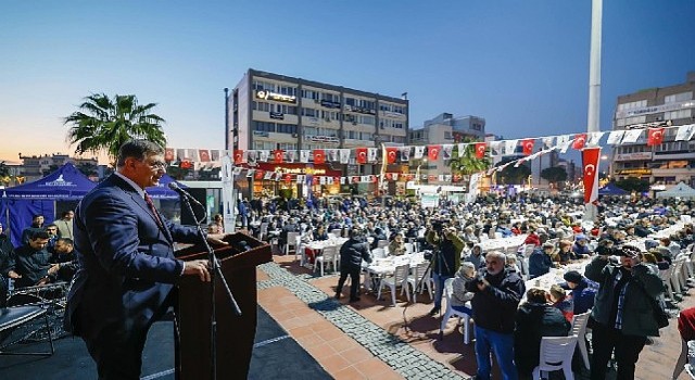 Başkan Tugaydan iftar sofrasında dayanışma mesajı “Birlik ve beraberlik olduktan sonra her şeyin üstesinden geliriz”