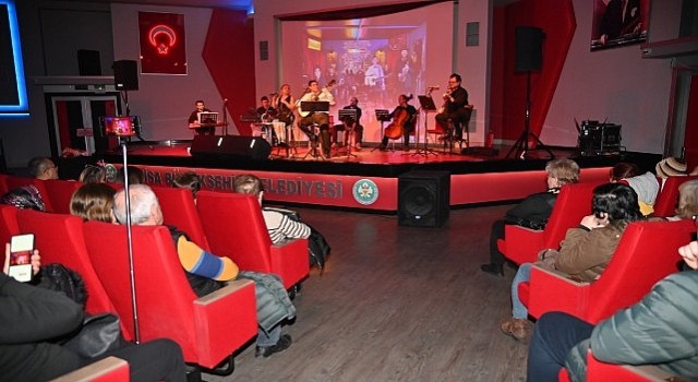 Hijazkâr Grubunun ;Biçare AkşamlarKonseri Manisalılarla Buluştu