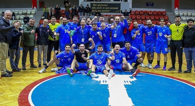 İzmir Büyükşehir Belediyesi Spor Kulübü;nün yoğun mart fikstürü 13 branşta 240 sporcu ter dökecek