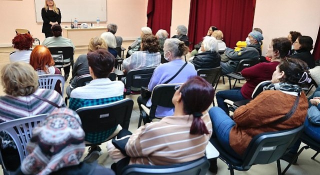 Konakta 7den 70e afet bilinci eğitimi