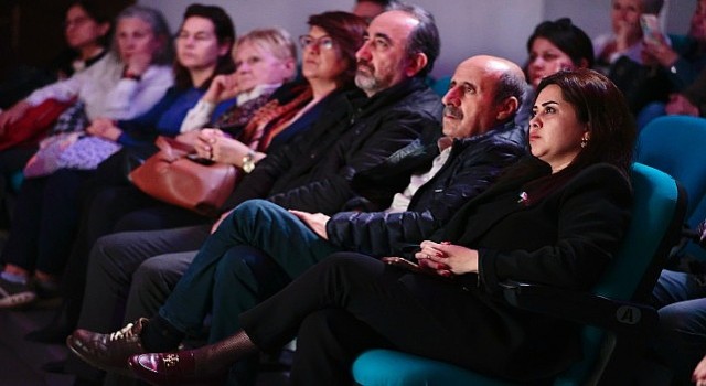  Konakta Çanakkale şehitlerine anlamlı anma 