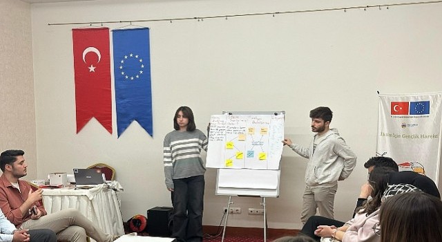 Konakta Genç İklim Liderleri Göreve Başladı