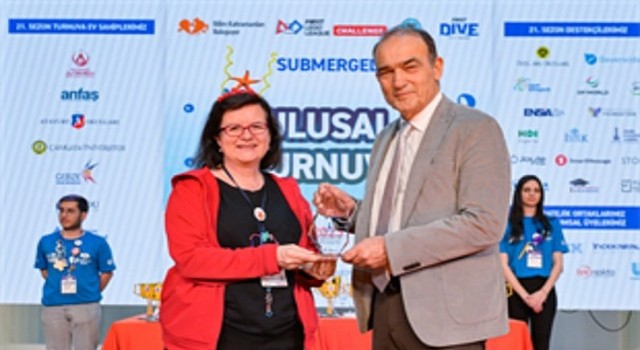 Türkiyenin bilim kahramanları Fuar İzmirde yarıştı