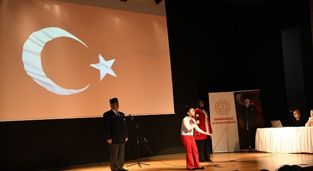 Üç Kuşak Bir Arada İstiklal Marşı