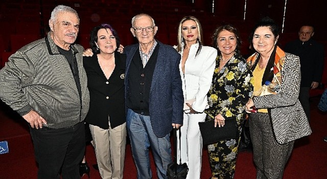 Baldız güldürmeye geliyor