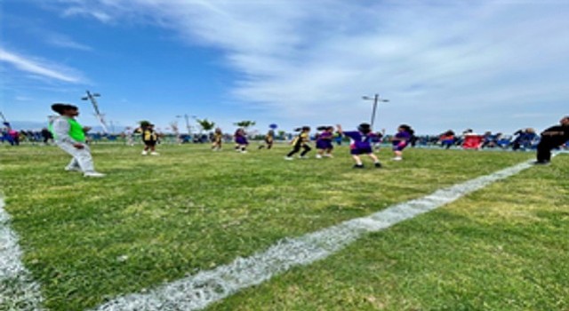 İzmirli minikler Egemen Çocuklar Hentbol Şenliği nde buluştu