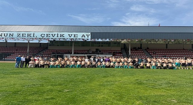 Kahramankazanlı güreşçiler şampiyonaya damga vurdu