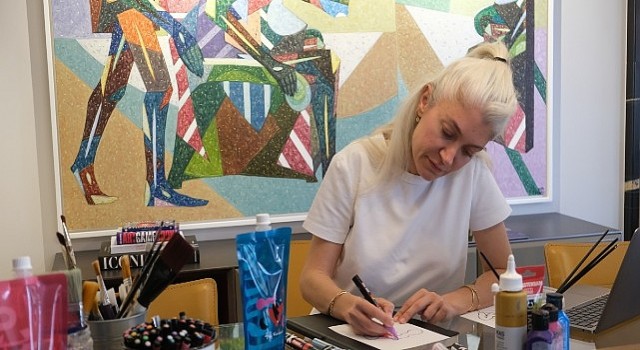 Koruncuk Vakfından 23 Nisana Özel İş Birliği: Deniz Salaçin Erciyas, Kız Çocuklarının Hayallerini SuCo ile birleştirdi!