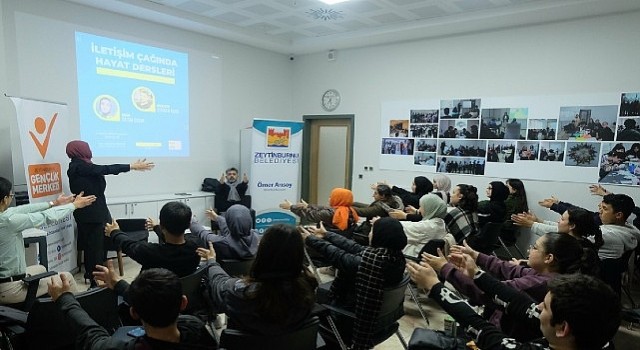 Serkan Fıçıcı ve Ersoy Dede İle İletişim Çağında Hayat Dersleri