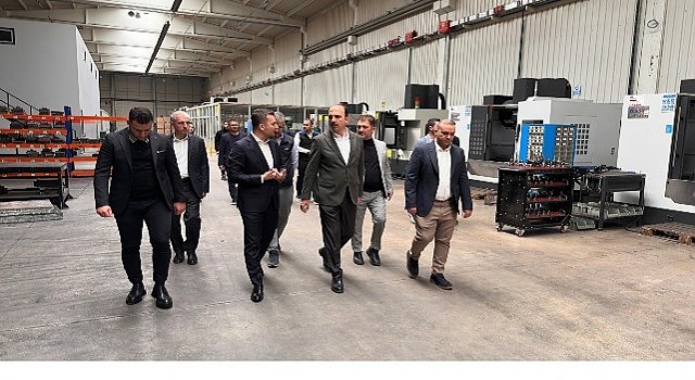 Başkan Altay Bilim Merkezi nde Öğrencileri, Organize Sanayide Çalışanları Ziyaret Etti