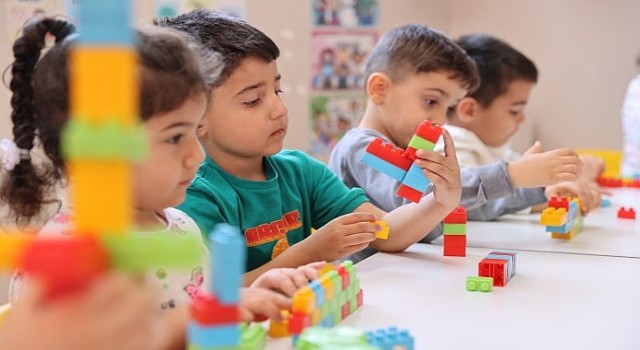 Buca da sevgi dolu eğitimin adı: Çınar Anaokulları