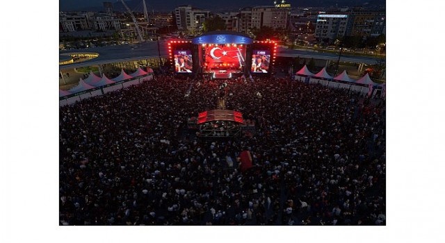 Büyükakın forma verdi, Fatma Turgut kutladı