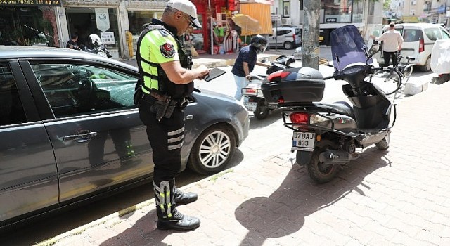 Büyükşehirden kaldırım işgallerine denetim