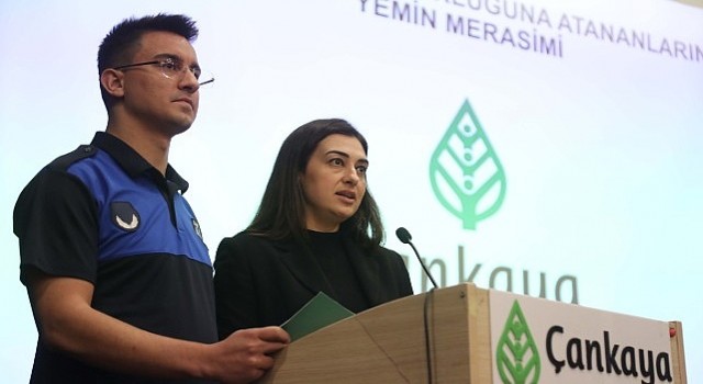 Çankayada ”Yemin” Heyecanı: Çankayanın Yeni Memurları Yemin Ederek Göreve Başladı