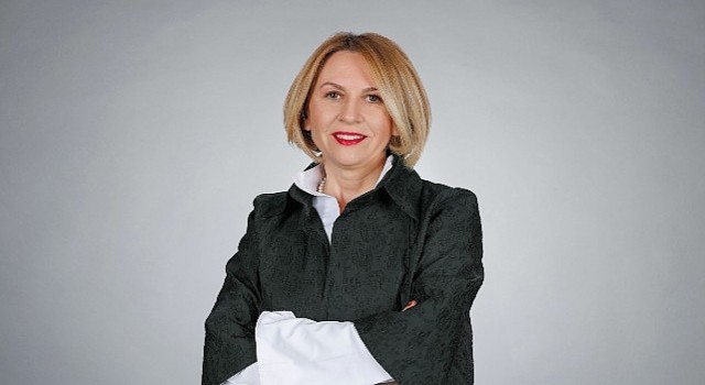 Darüşşafakalı Öğrenciler, Handan Uran Ertuğrulun Anısını Muhsin Ertuğrul Sahnesinde Yaşattı