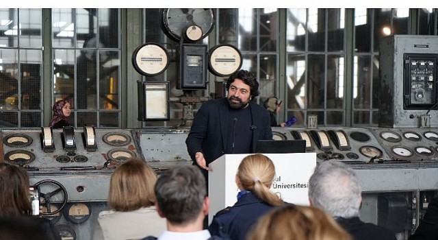 İstanbulun Aydınlık 100ü Sergisi açıldı: Silahtarağa Arşivi 20. yüzyıl İstanbulunu aydınlatıyor