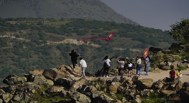 Kahveci Dağında Festival Havasında “Uçurtma Şenliği”