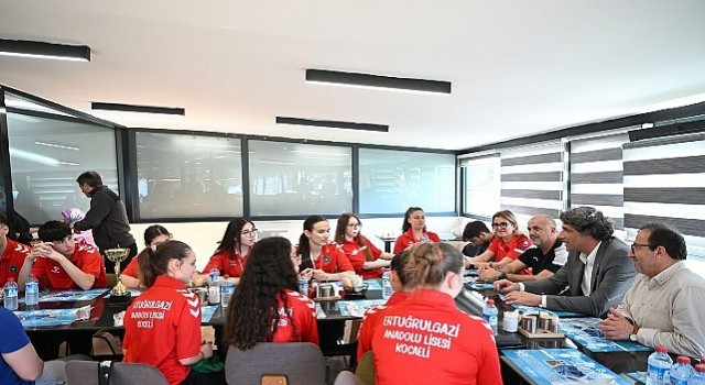 Kartepeli Öğrenciler Türkiye Şampiyonu Oldu