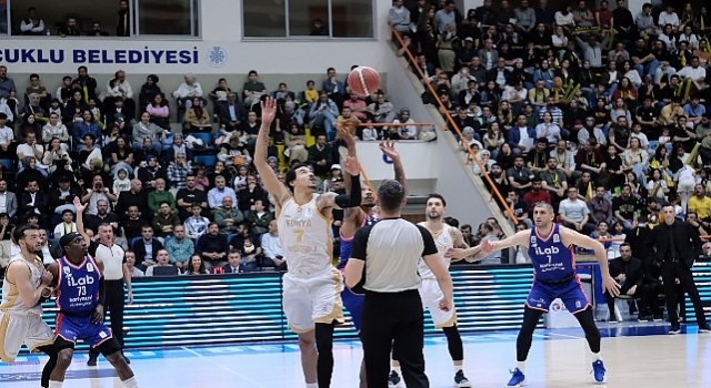 Konya Büyükşehir Belediyespor Yarı Finalde