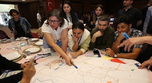 Küçükçekmecede Olası Afet Senaryoları Konuşuldu