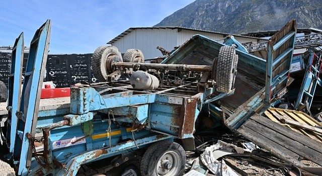 Manisa Büyükşehir hurda araç ve malzemeleri MKEye devrediyor