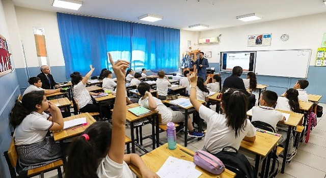 Narlıdere Belediyesinden Okullarda Çevre Bilinci Eğitimi