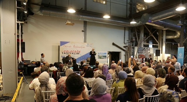 Prof. Dr. Ökten, Kocaelinde müzeciliği anlattı