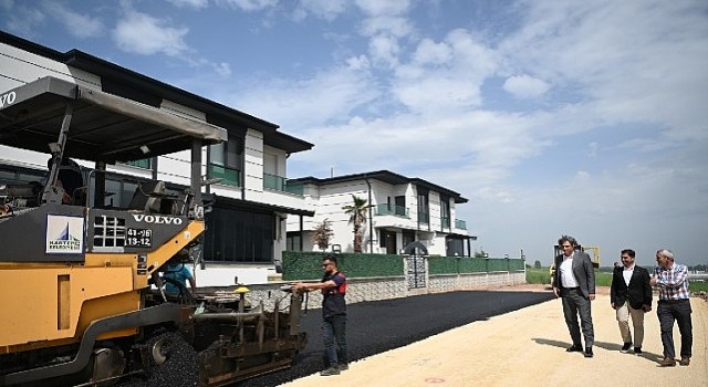 Sarımeşe Mahallesine 750 Tonluk Asfalt