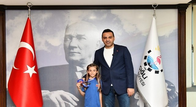 Türkiyenin En Hızlısı Güneşe Çiğli Belediye Başkanı Yıldızdan destek