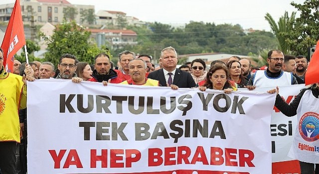 Urla da işçiye çifte bayram