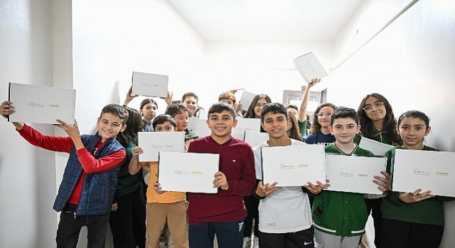 Bornova da başarıya giden yol açık!