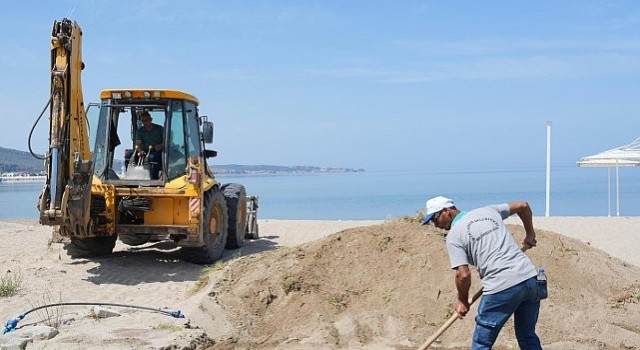Burhaniyede Yaz Sezonu Çalışmaları Devam Ediyor
