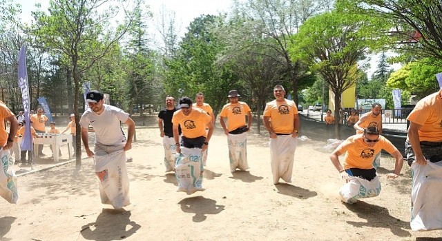Büyükşehirin Baba-Oğul Kampında Çocuklar Babalarıyla Keyifli Vakit Geçirdi
