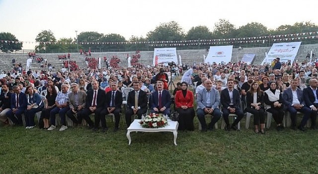 Canik Keşif Kampüsünde Mezuniyet Coşkusu