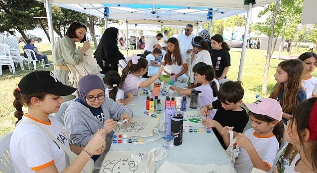 Çevre Koruma Haftasında Küçükçekmecede Kitap Takas Etkinliği Düzenlendi