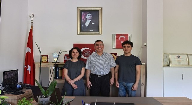 Egeli Genç İletişimci “Cannes Roger Hatchuel Student Academy”ye Türkiyeden seçilen tek isim oldu