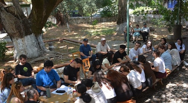 Egeli Genç Sosyologlar Yerelden Küresele Köylerin Sosyal Dönüşümünü Yerinde İncelediler