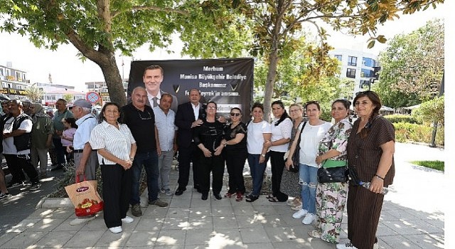 Ferdi Zeyrek Mendereste Anıldı