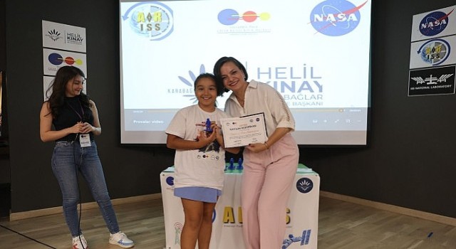 Karabağlar da Uzayla Buluşan Çocuklara Sertifika Töreni