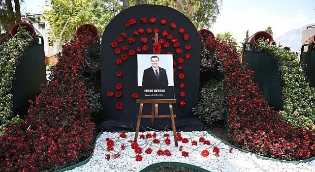 Kemerde Başkan Zeyrek için anma alanı oluşturuldu