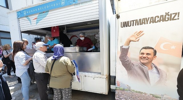 Konaktan Ferdi Zeyrek anısına yemek ikramı