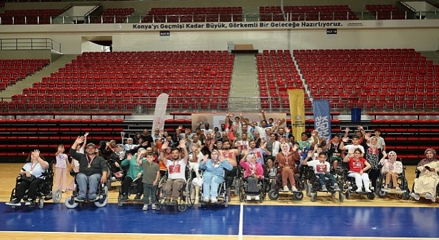 Konya Büyükşehir, Engelli Bireyler İçin Türkiyede İlk Kez Para Lazer Yarışması Düzenledi