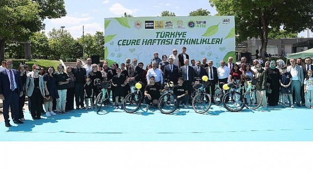 Konya Büyükşehirin Çevre Yarışmalarında Dereceye Giren Öğrencilere Ödülleri Verildi