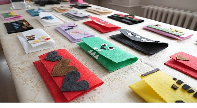 Önce Eğitim Aldılar Sonra Sergi Açtılar